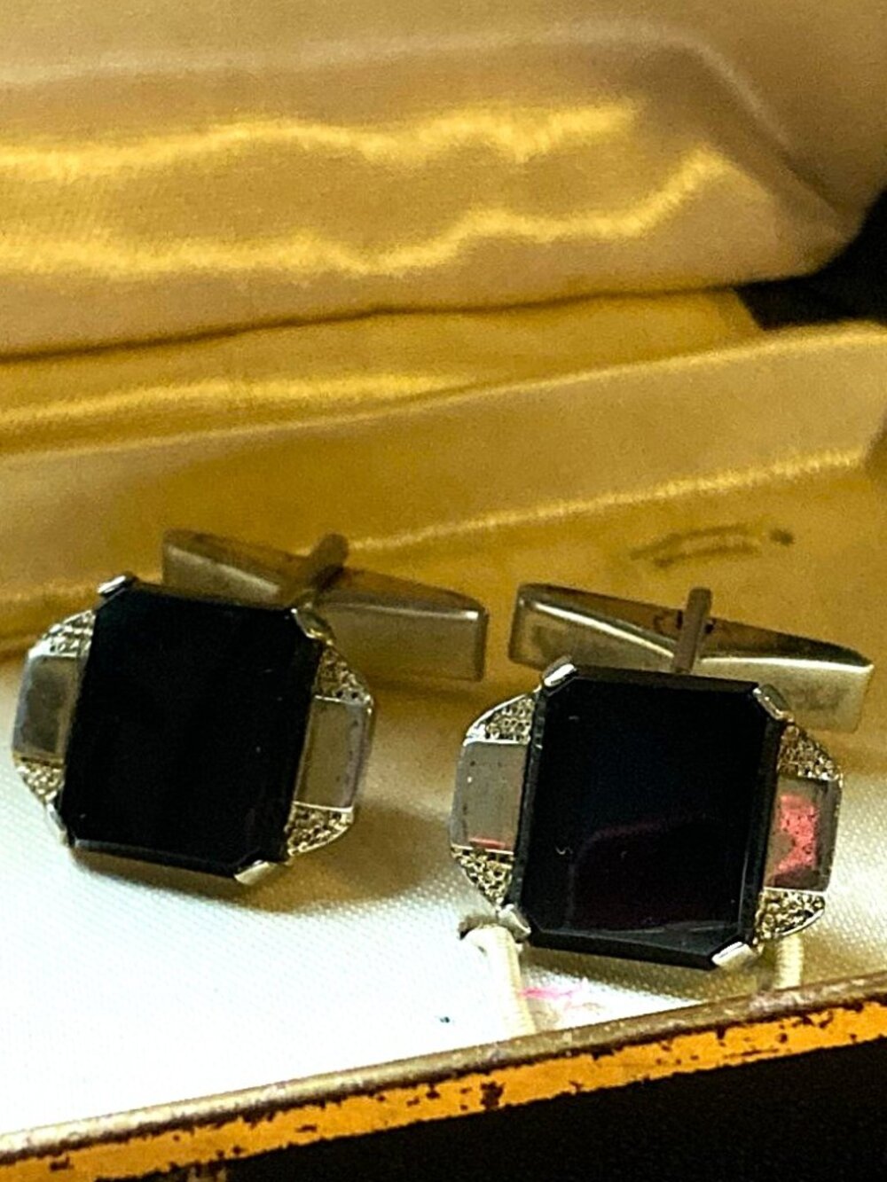 COPY Art deco cufflinks in sterling silver & onyx